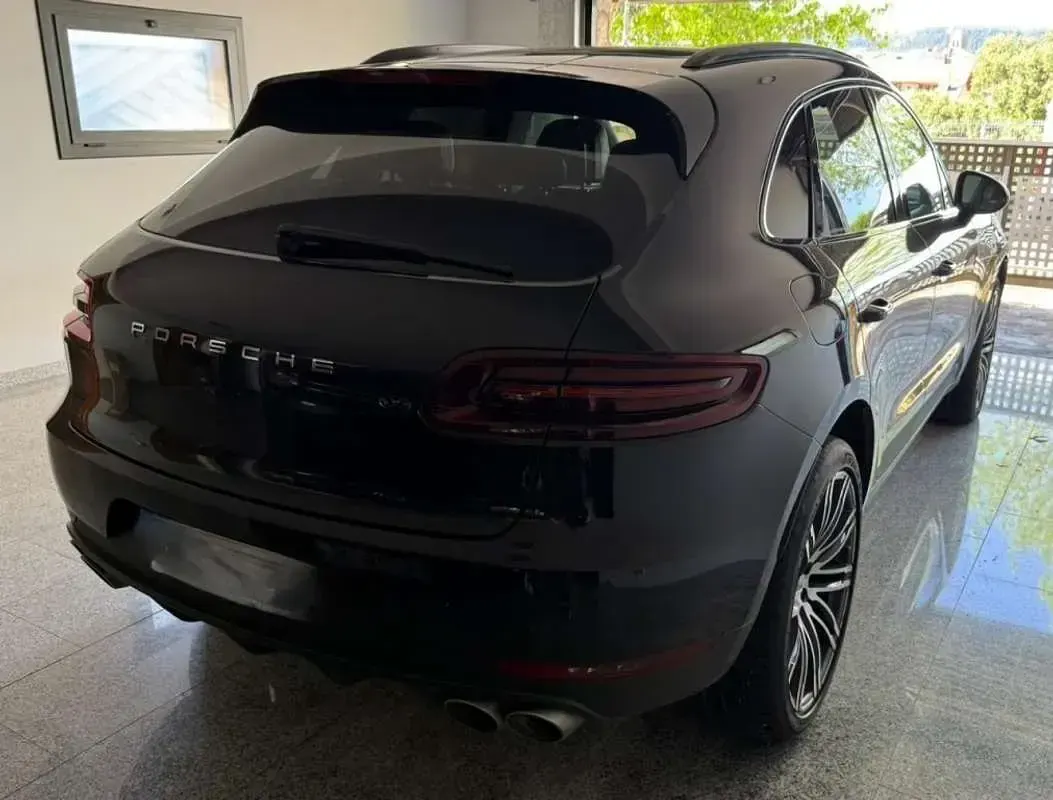 Usado Porsche Macan 258 CV (189 kW) 2017 Negro SUV