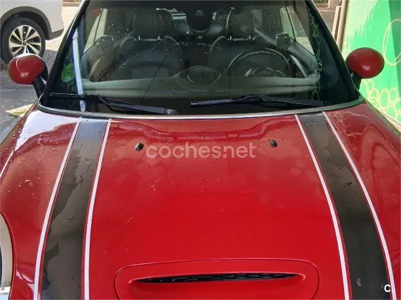 Usado Mini John Cooper Works Cabriolet 231 CV (169 kW) 2018 Rojo Descapotable