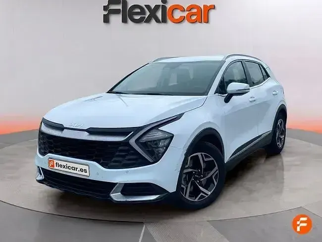 Usado Kia Sportage 136 CV (100 kW) 2023 Blanco SUV