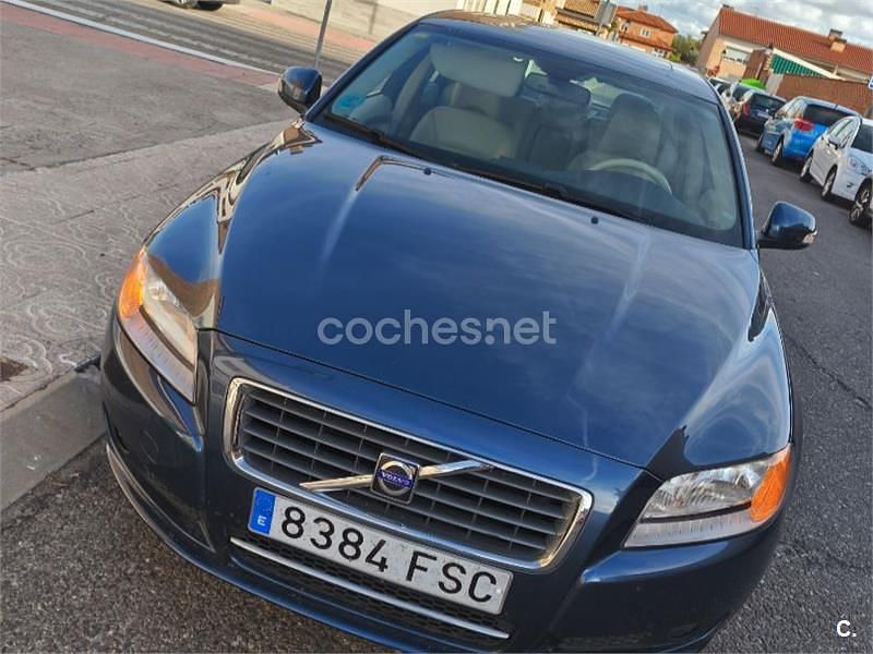 Azul Usado 2007 Volvo S80 Momentum Berlina | 6000 € - Imagen 1/4