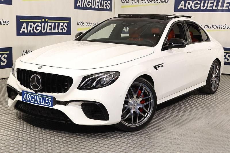 Blanco Usado 2017 Mercedes E63S AMG AMG Berlina | 74.500 € - Imagen 1/4