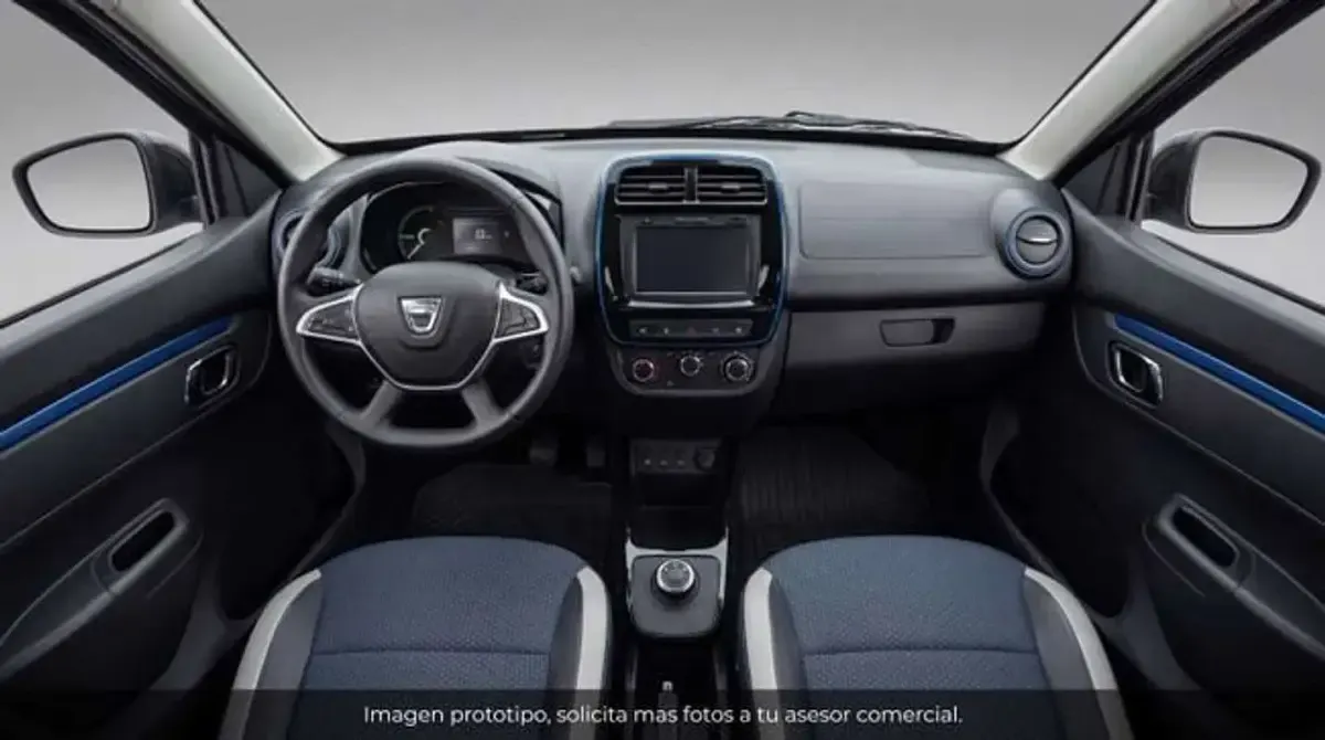 Usado Dacia Spring Comfort Plus 33 kW (45 CV) 2022 Blanco Utilitario