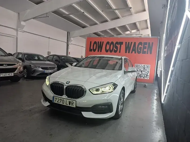 Usado BMW 116 116 CV (85 kW) 2022 Blanco Utilitario