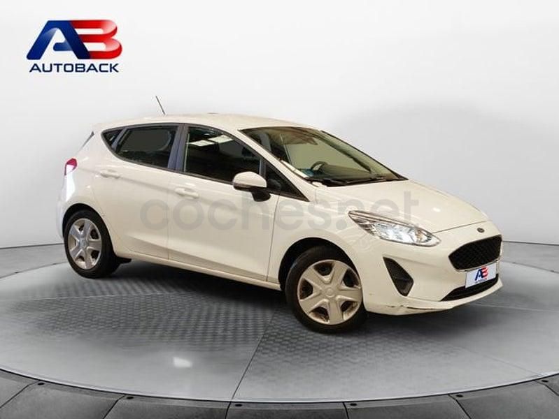 Usado Ford Fiesta Trend 75 CV (55 kW) 2020 Blanco Berlina
