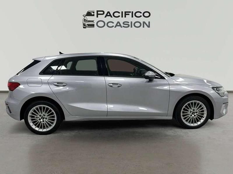 Usado Audi A3 Sportback Advanced 116 CV (85 kW) 2022 Gris Utilitario