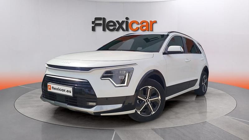 Usado Kia Niro 129 CV (94 kW) 2025 Blanco SUV