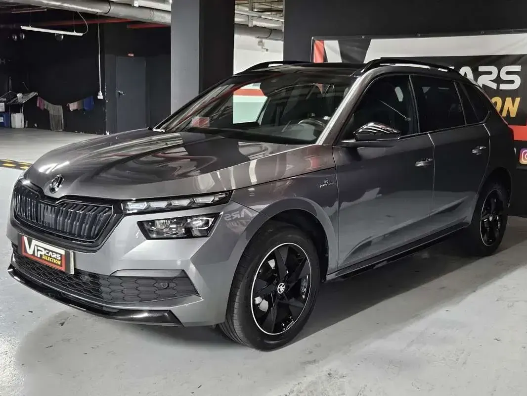 Usado Skoda Kamiq Monte Carlo 110 CV (80 kW) 2022 Gris SUV