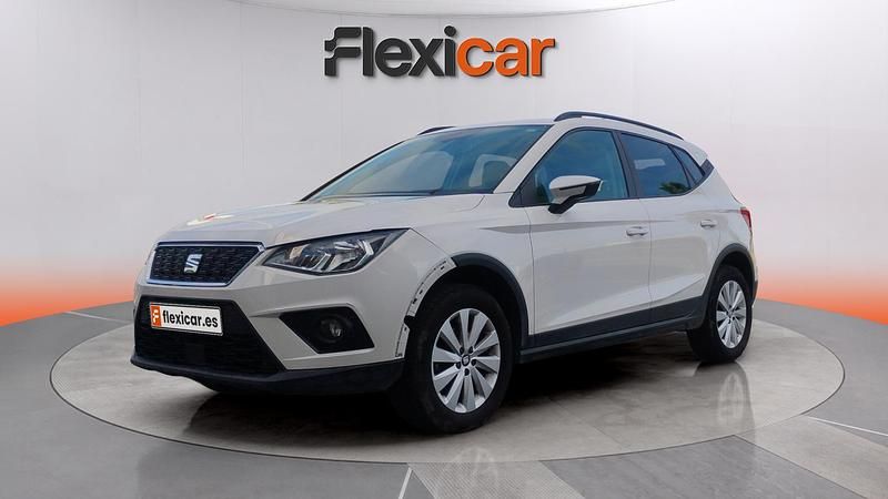 Usado Seat Arona Ecomotive 116 CV (85 kW) 2019 Blanco SUV