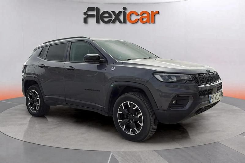 Gris Usado 2022 Jeep Compass SUV | 18.790 € (Super precio) - Imagen 1/4