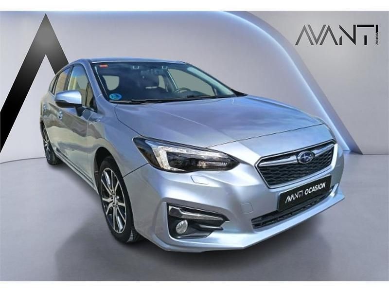 Usado Subaru Impreza 114 CV (83 kW) 2018 Gris Utilitario