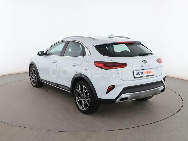 Usado Kia XCeed 160 CV (117 kW) 2021 Blanco SUV