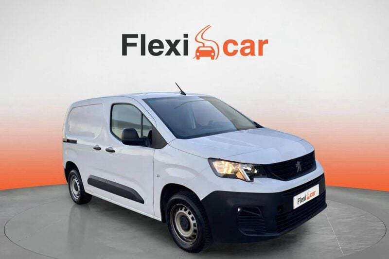 Usado Peugeot Partner 102 CV (75 kW) 2021 Blanco Monovolumen