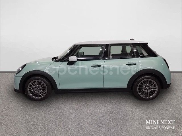 Usado Mini Cooper 156 CV (114 kW) 2024 Verde Utilitario