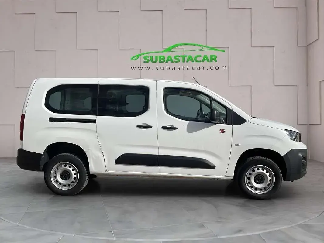 Usado Peugeot Partner 131 CV (96 kW) 2022 Blanco Monovolumen