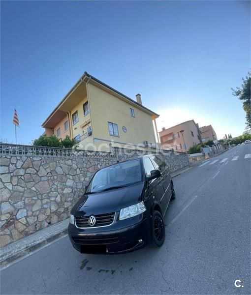 Negro Usado 2009 VW Multivan Highline Monovolumen | 16.000 € - Imagen 1/4
