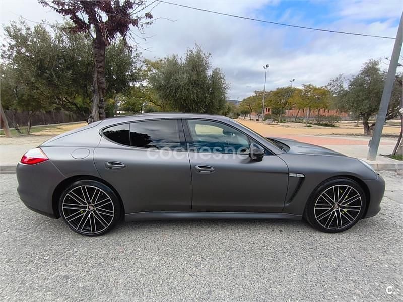 Gris / plata Usado 2010 Porsche Panamera 4S Berlina | 22.950 € (Un poco caro) - Imagen 1/4