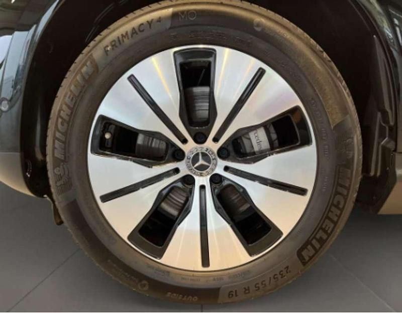 Usado Mercedes EQC400 300 kW (408 CV) 2021 Negro SUV