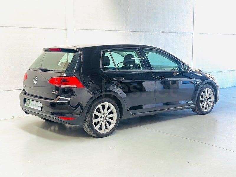 Usado VW Golf VII Advance 122 CV (89 kW) 2015 Negro Berlina