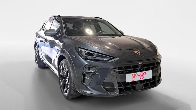 Usado Cupra Terramar 204 CV (150 kW) 2025 Gris / plata SUV