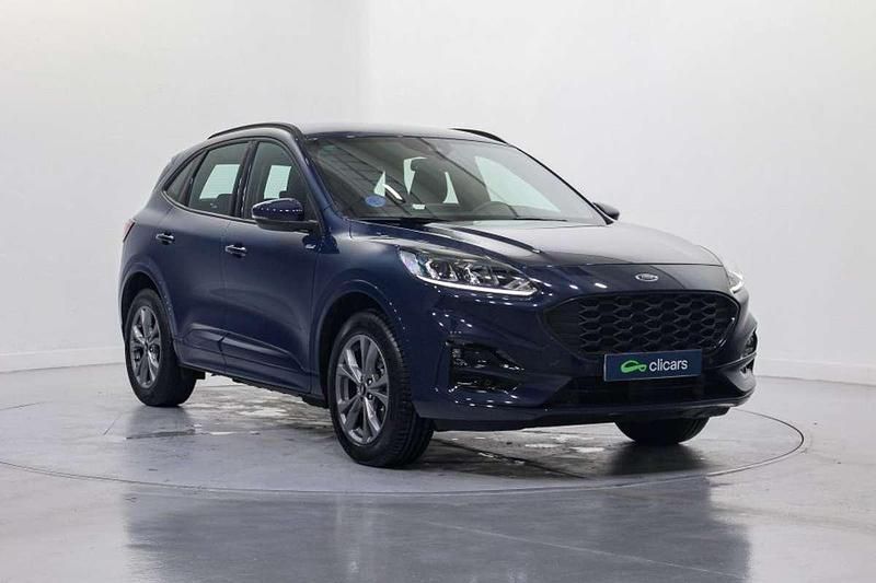 Usado Ford Kuga ST-Line X 224 CV (164 kW) 2023 Azul SUV