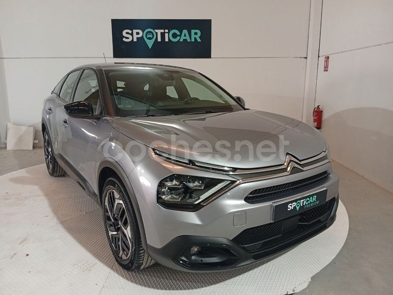 Gris / plata Usado 2023 Citroën C4 Feel Berlina | 18.500 € (Un poco caro) - Imagen 1/4