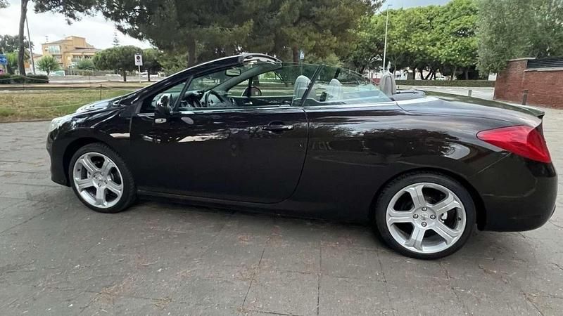 Marrón Usado 2010 Peugeot 308 CC Descapotable | 6890 € (Precio justo) - Imagen 1/4