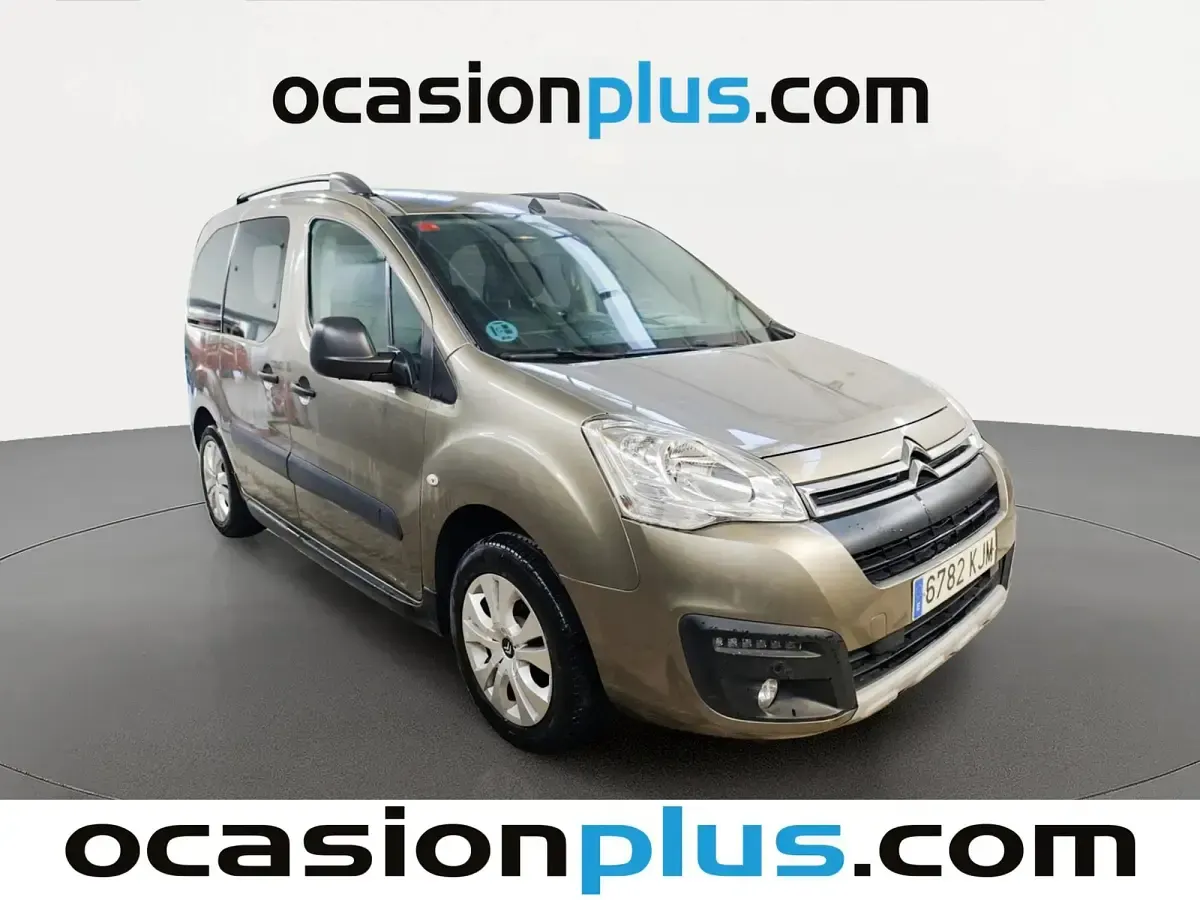 Usado Citroën Berlingo PureTech 110 CV (80 kW) 2018 Marrón Monovolumen
