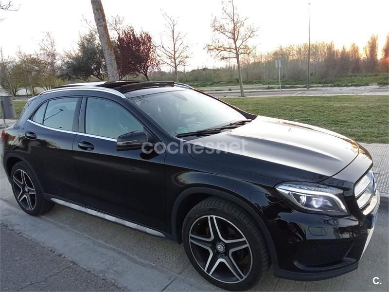 Negro Usado 2017 Mercedes GLA200 AMG line SUV | 17.800 € (Precio justo) - Imagen 1/4