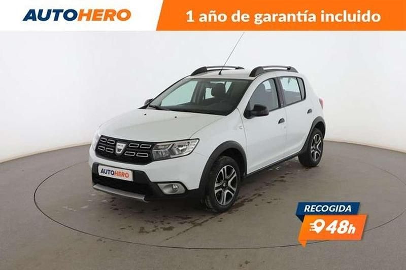 Blanco Usado 2019 Dacia Sandero Comfort Utilitario | 10.399 € (Precio justo) - Imagen 1/3