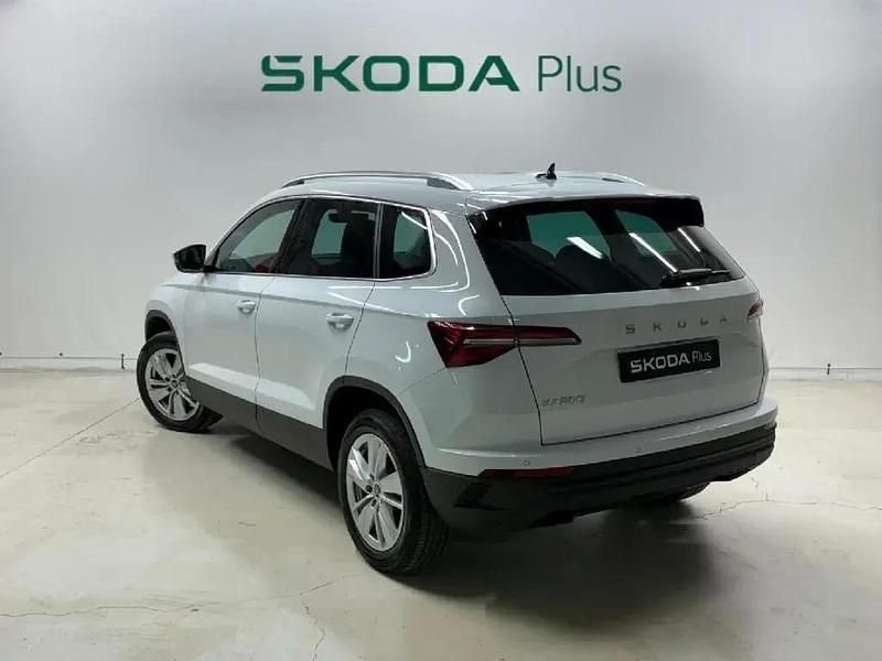 Usado Skoda Karoq Selection 150 HP (110 kW) 2025 Branco SUV