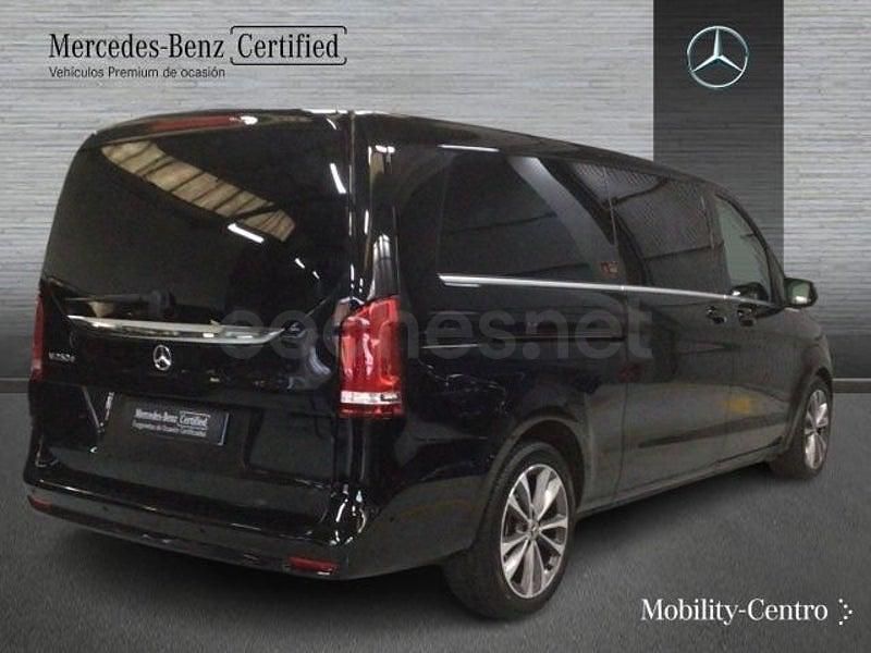 Usado Mercedes V250 Avantgarde 190 CV (139 kW) 2025 Negro Monovolumen