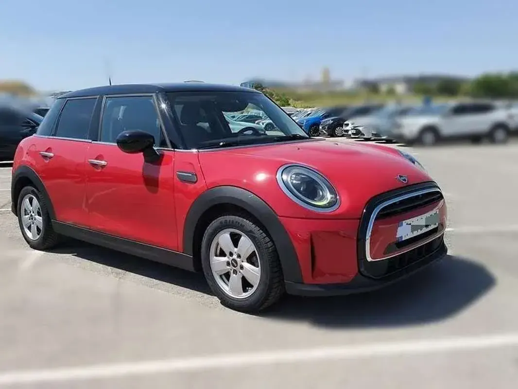 Usado Mini Cooper 136 CV (100 kW) 2021 Rojo Utilitario