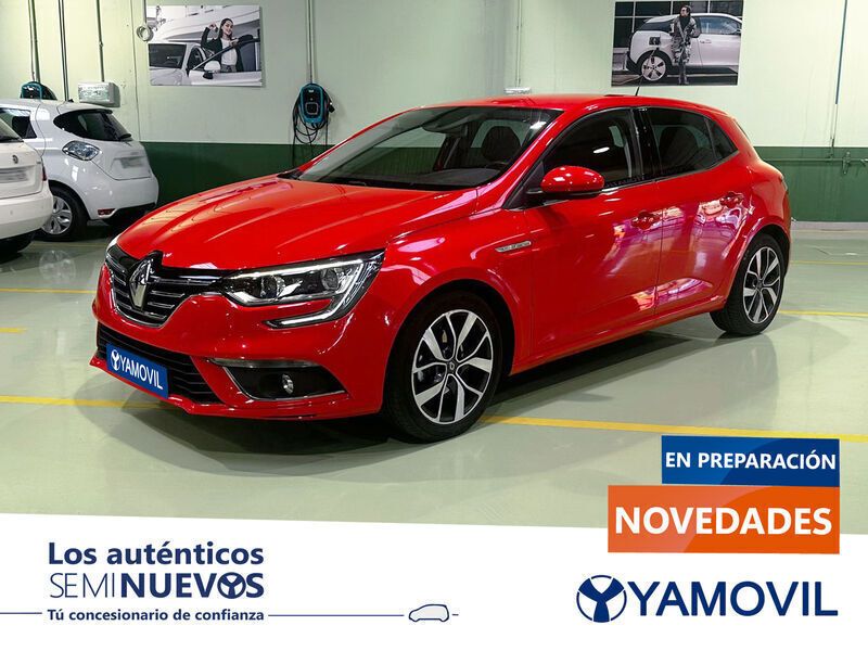 Rojo Usado 2017 Renault Mégane IV Zen Berlina | 13.750 € (Precio justo) - Imagen 1/4
