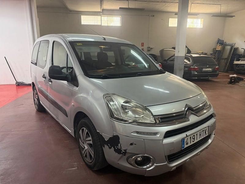 Usado Citroën Berlingo Attraction 92 CV (67 kW) 2014 Gris / plata Monovolumen