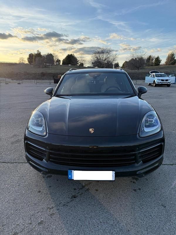 Usado Porsche Cayenne 462 CV (339 kW) 2020 Negro SUV
