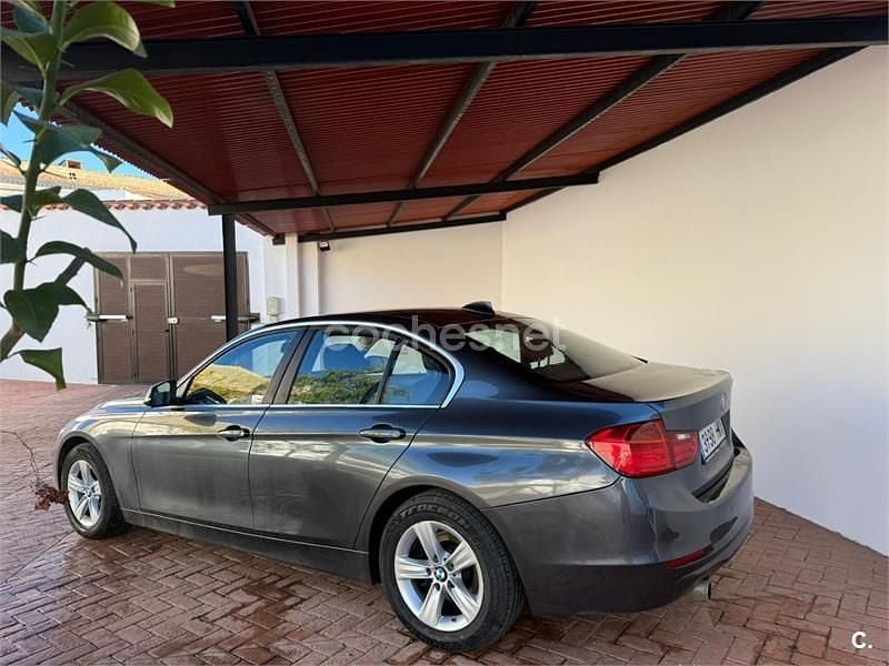 Usado BMW 320 184 CV (135 kW) 2014 Gris / plata Berlina