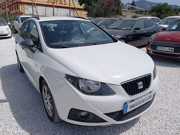 Usado Seat Ibiza Style 105 CV (77 kW) 2011 Blanco Utilitario