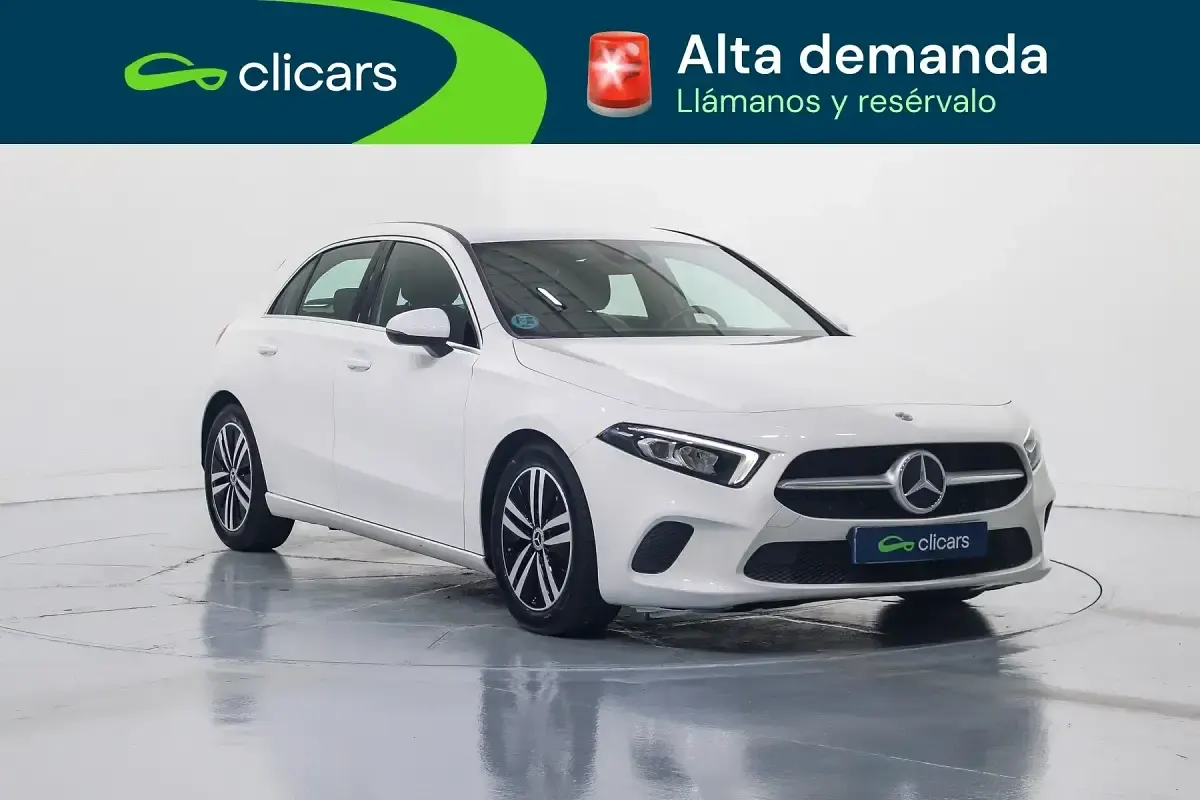 Usado Mercedes A180 116 CV (85 kW) 2021 Blanco Berlina