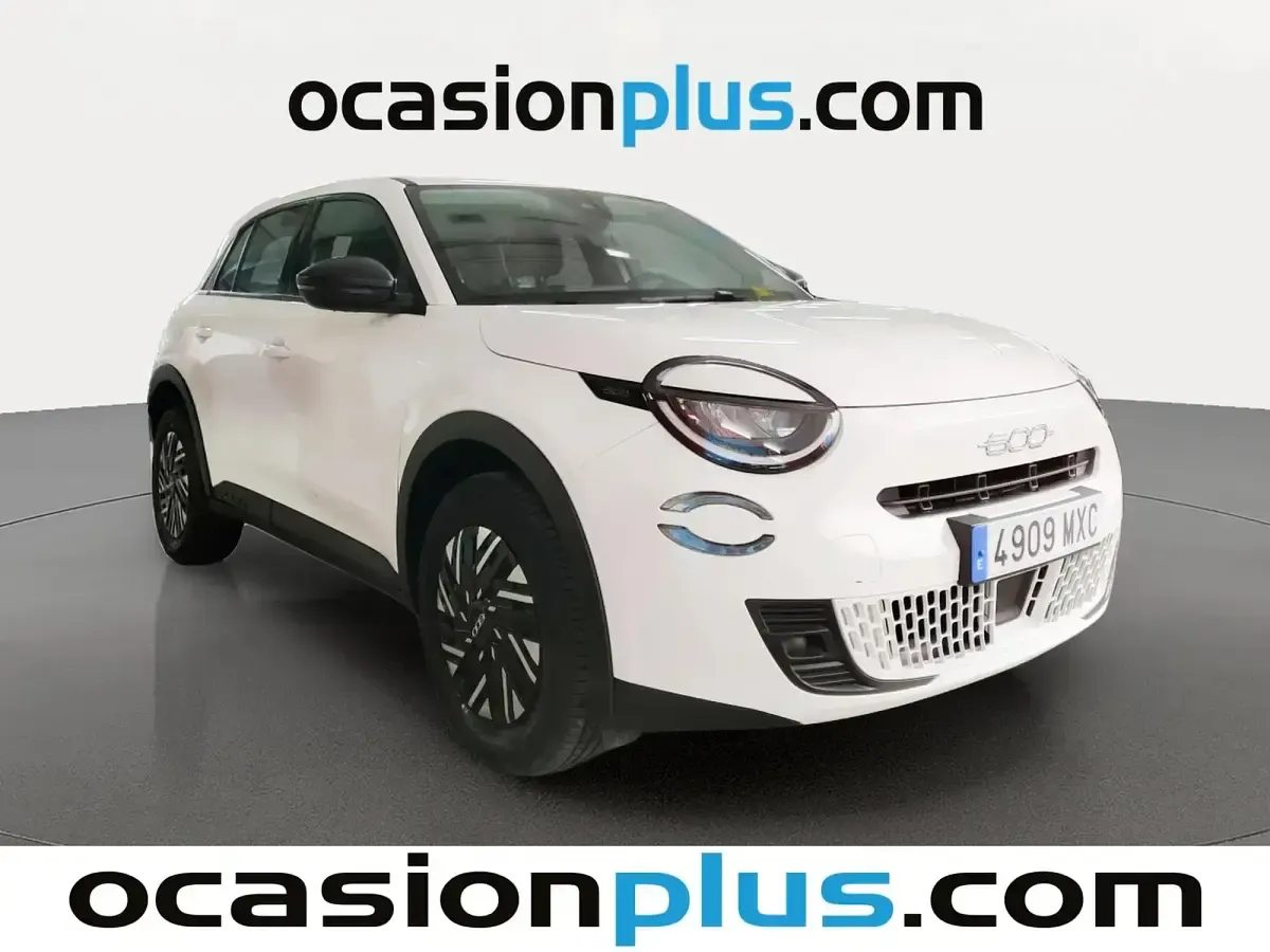 Usado Fiat 600 100 CV (73 kW) 2024 Blanco SUV