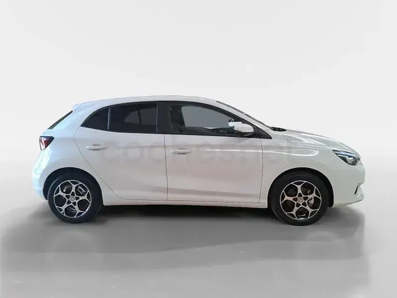 Nuevo MG MG3 Luxury 195 CV (143 kW) 2026 Blanco Utilitario