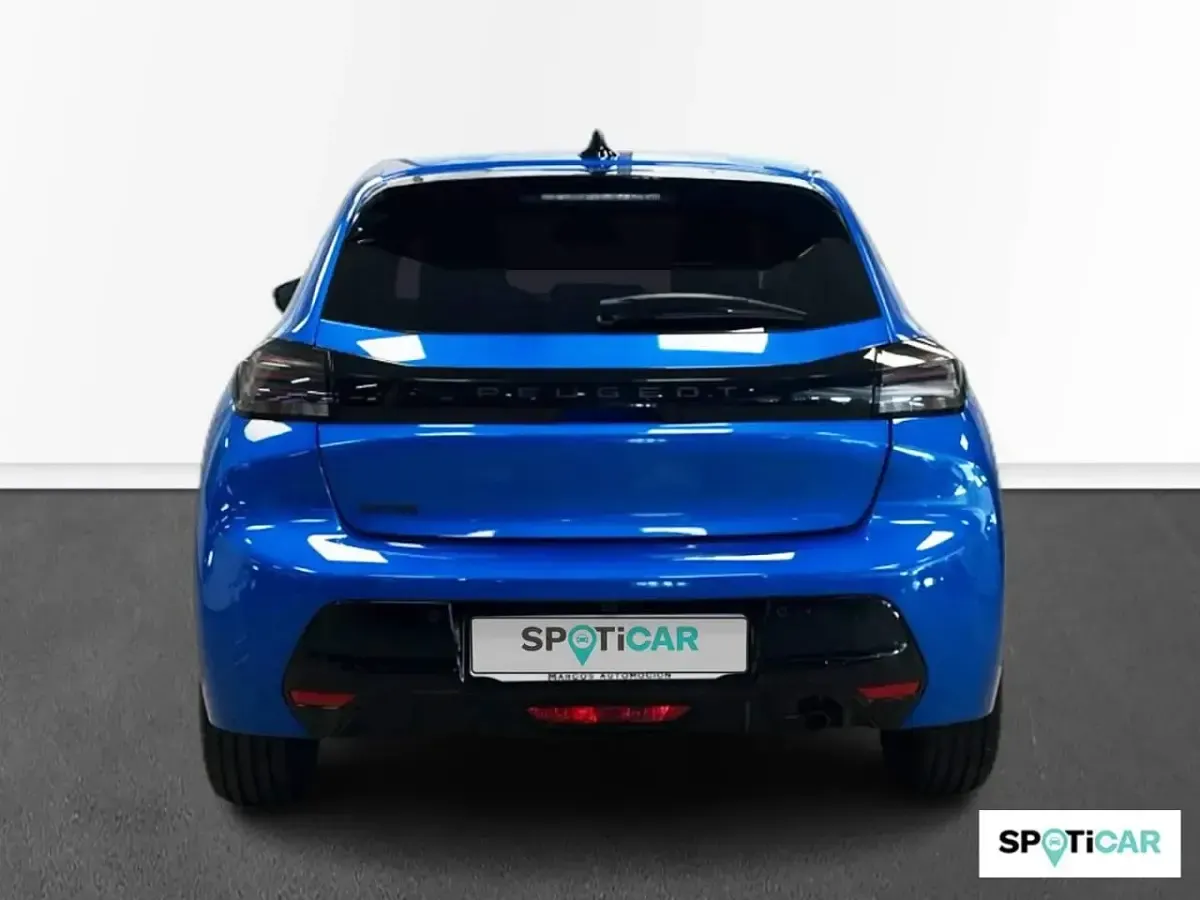 Usado Peugeot 208 Allure 100 CV (73 kW) 2024 Azul Utilitario
