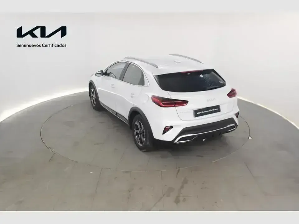 Usado Kia XCeed 101 CV (74 kW) 2025 Blanco SUV