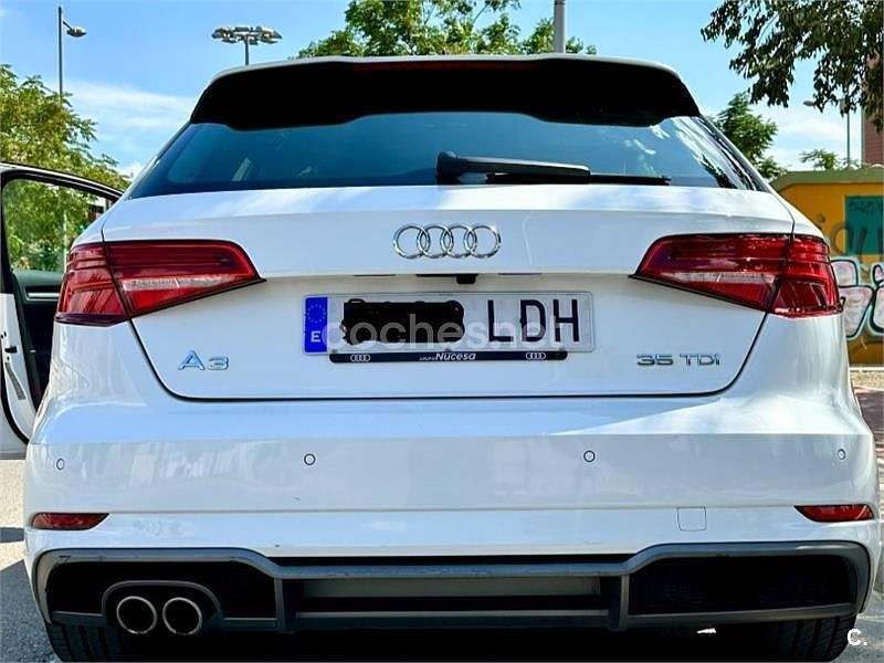 Blanco Usado 2020 Audi A3 Sportback S-Line Utilitario | 21.900 € (Precio justo) - Imagen 1/4