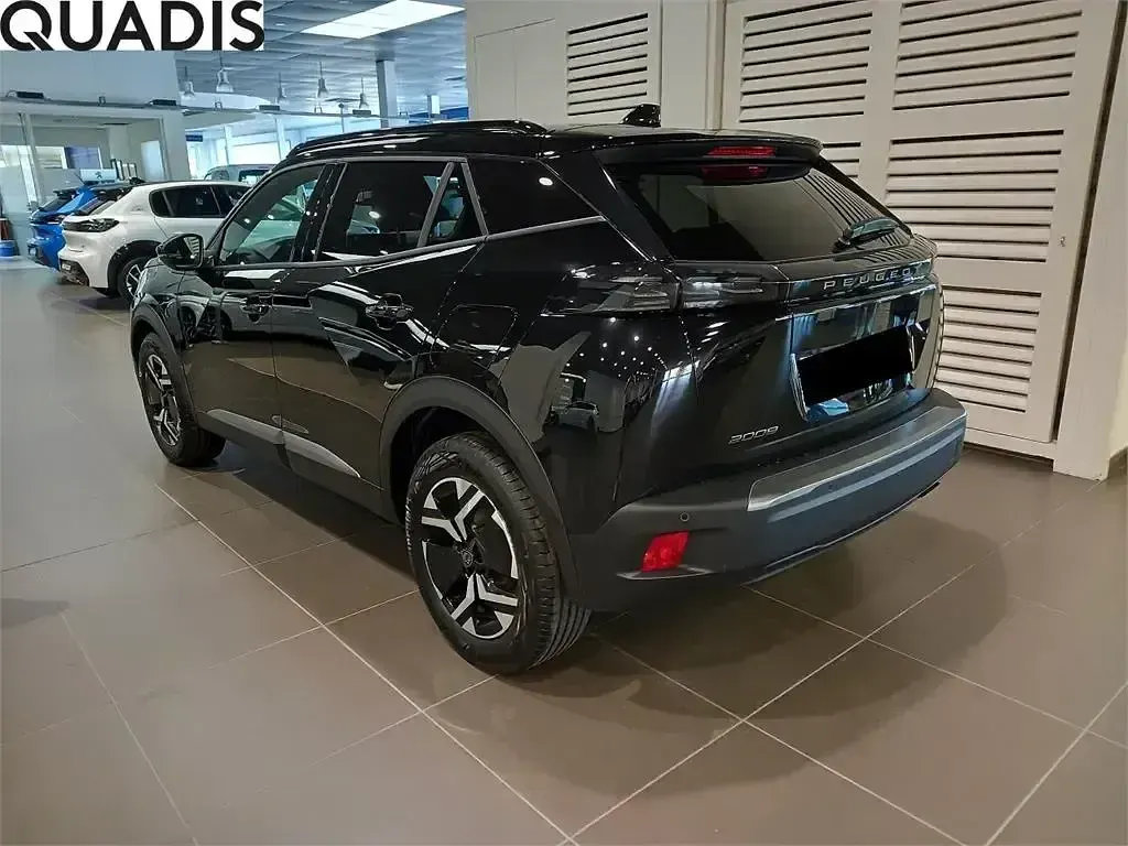 Usado Peugeot 2008 Allure 101 CV (74 kW) 2024 Negro SUV