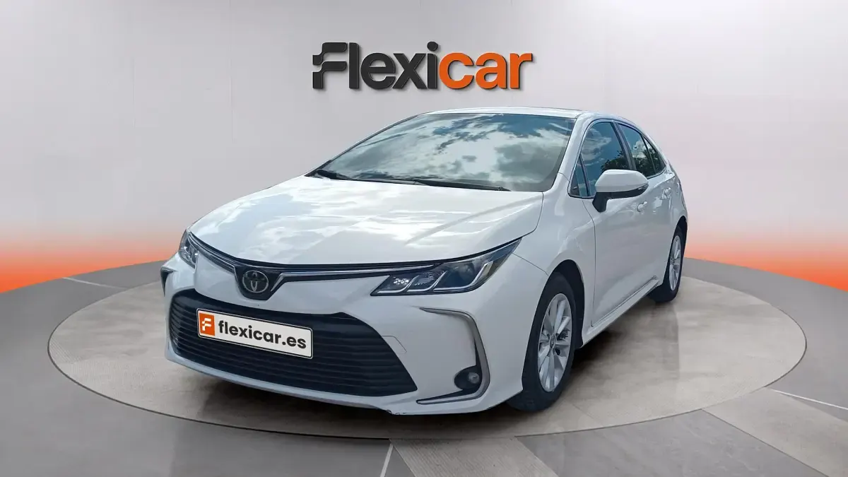 Usado Toyota Corolla Active 140 CV (102 kW) 2023 Blanco Utilitario