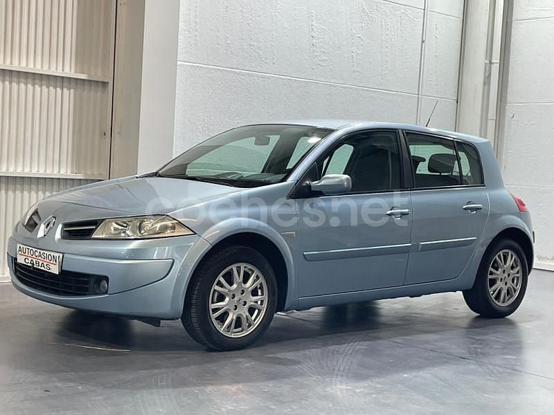 Usado Renault Mégane II Expression 105 CV (77 kW) 2008 Azul Berlina