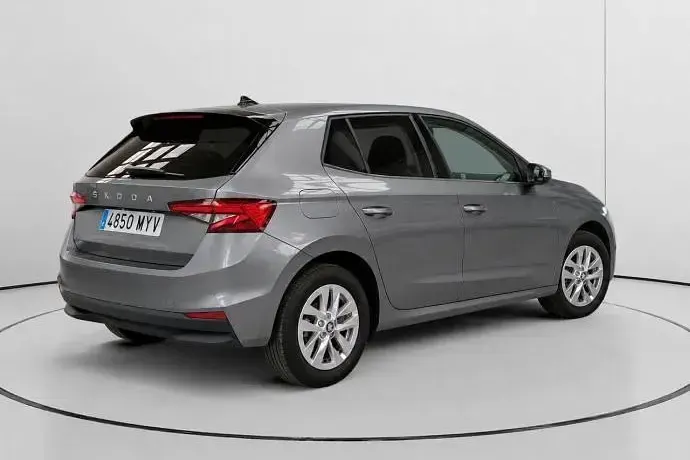 Usado Skoda Fabia Selection 95 CV (69 kW) 2025 Utilitario