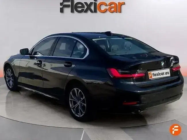Używany BMW 320e 190 KM (139 kW) 2021 Niebieski Kombi