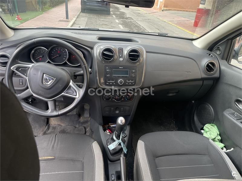 Usado Dacia Sandero Essentiel 90 CV (66 kW) 2018 Blanco Berlina