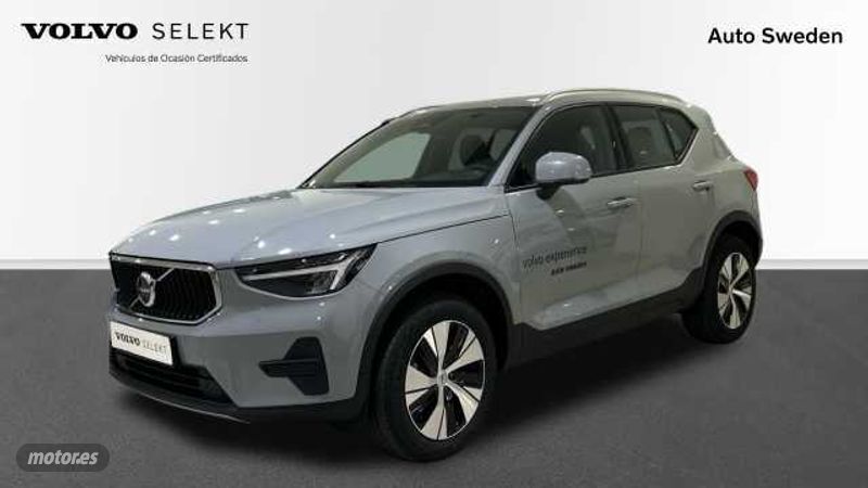 Gris Nuevo 2025 Volvo XC40 Core SUV | 40.700 € (Precio justo) - Imagen 1/4